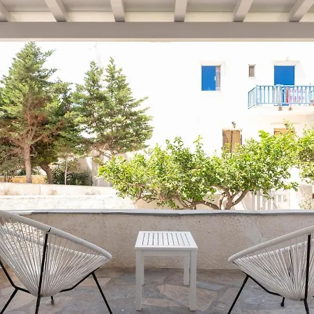 Artemida Two Feriehus Páros