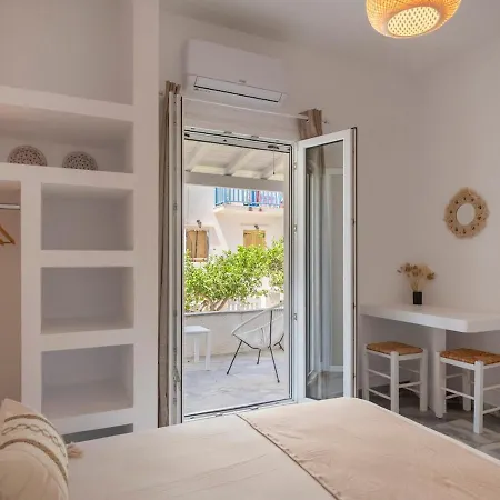 Artemida Two Feriehus *